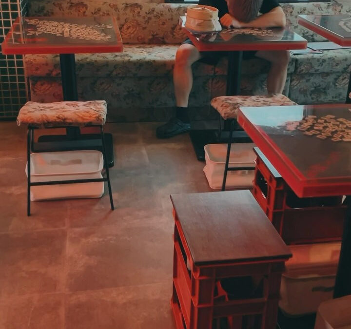 北千住西口　蒸気怪人煙管